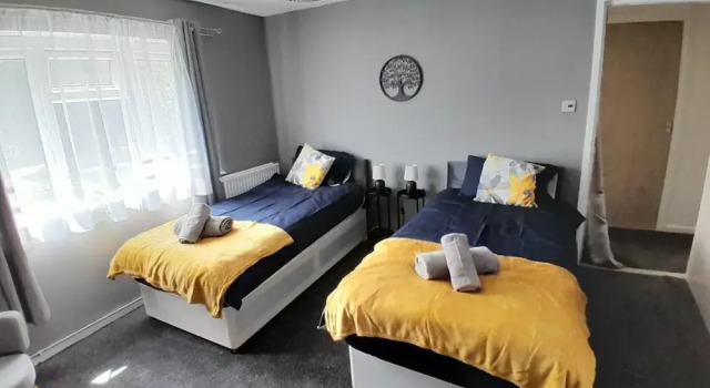 Charming Northampton Apartment With 2 Bedrooms, Varaa Huoneisto Asunnot kohteessa Merseyside, Huoneisto