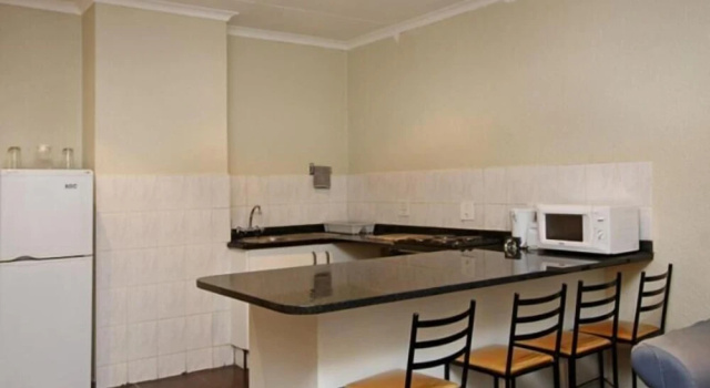 Апартаменты Deluxe Vetho 2 Apartments OR Tambo Airport