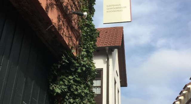 Alter Winzerhof Weisenheim am Berg e.K.