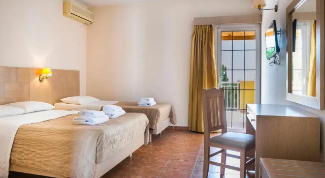 Трёхместный номер с видом на море Lassi Hotel