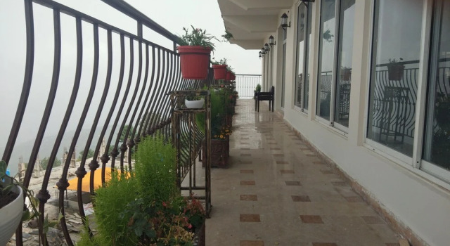 S Chalet Bhurban