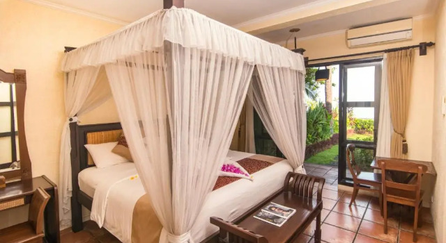 Люкс с видом на море Nugraha Lovina Seaview Resort & Spa