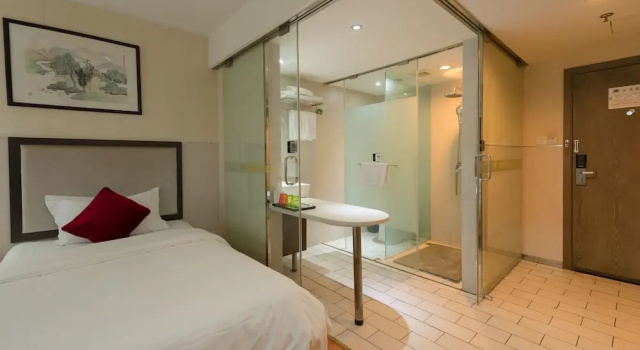 Двухместный номер Standard Fu Yi Fashion Hotel