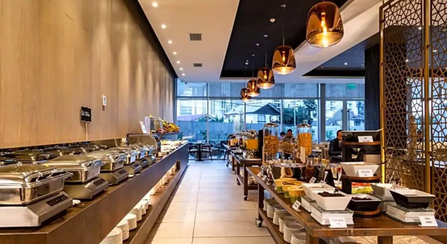 Номер Standard с балконом Best Western Premier Marina Las Condes