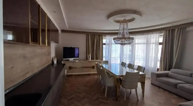 Апартаменты Deluxe Baku Lake view 3 bedrooms apartment