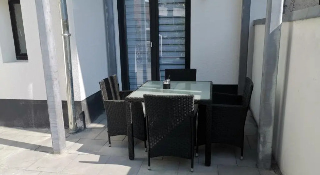 Апартаменты Downtown Apartments Bilk