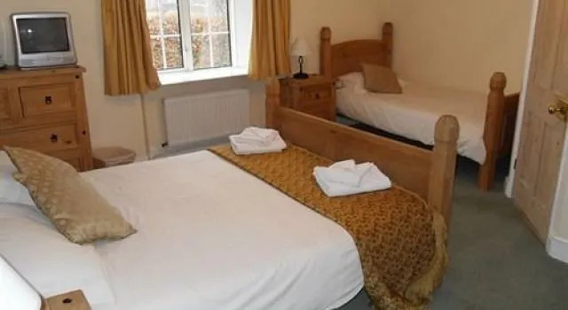 East Burton House, Забронировать Отель Бизнес-отели Англии, 4* 5*