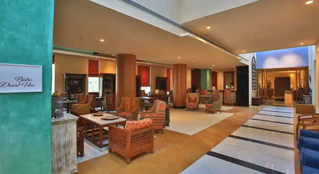 V Resorts Veergarh Jhalamand, Забронировать Отель Отели штата Раджастхана с парковкой, Парковка