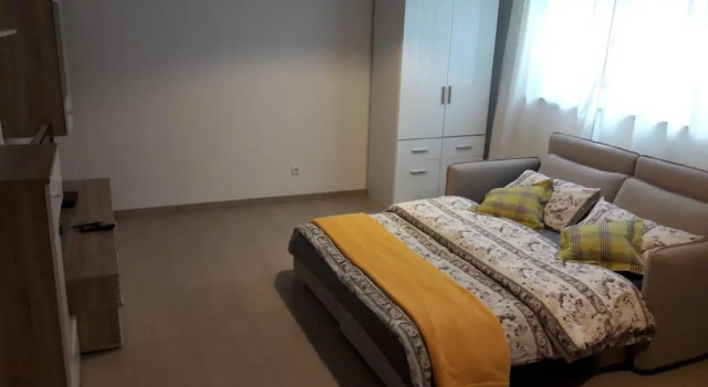 Студия Jollen Apartments