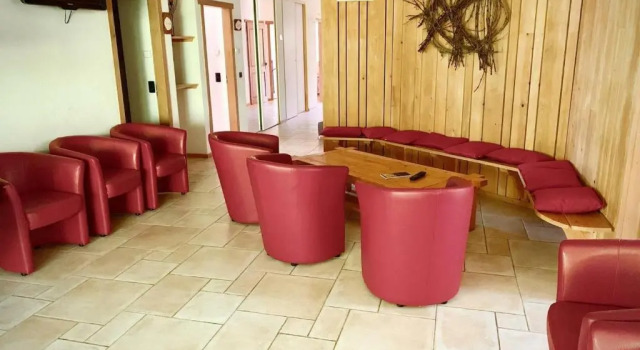 Gite Bar-sur-Seine, 7 pièces, 26 personnes - FR-1-543-134, Buchen Sie Hotel Bar-sur-Seine 