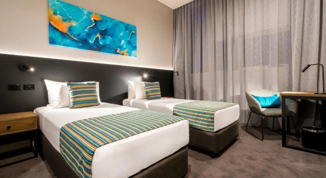 Номер Superior Elite Gold Coast