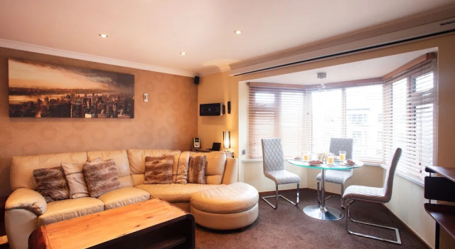 Rest And Recharge Ashton Lodge 2Bed Sleep4