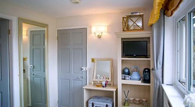 The Cottage Tea Room B&B, Rezervasyon Bed and Breakfast Merseyside otoparklı oteller, Otopark
