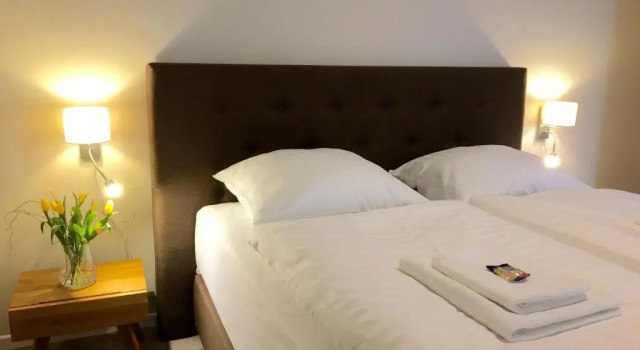 Апартаменты Haus Sterntaucher Ferienwohnung "Sonnenstern"