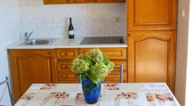 Апартаменты Warm and Welcoming Apartments With Sea View