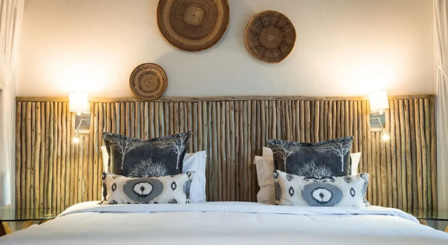 Двухместный номер Standard с балконом Rhino River Lodge