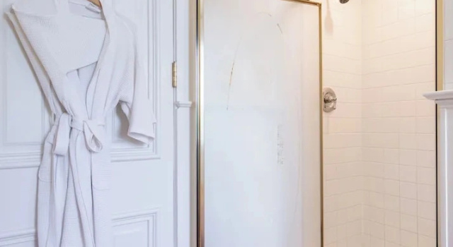 Номер Deluxe DuPont Mansion Bed & Breakfast