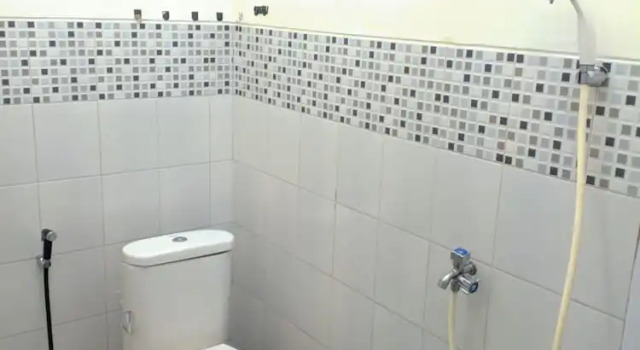 Двухместный номер Deluxe Wisma Sarjana Guesthouse