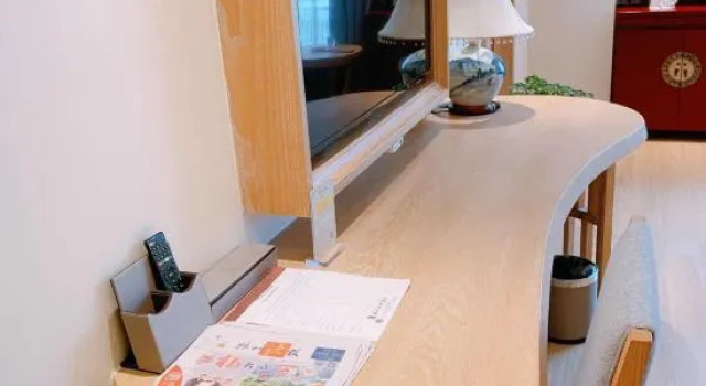 Yunhe Jingdian Hotel (Yangzhou Slender West Lake Dongguan Street Branch), Prenota Hotel Yangzhou Jiangsu