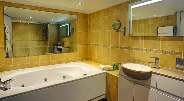 Двухместный номер Superior The Tollgate Hotel
