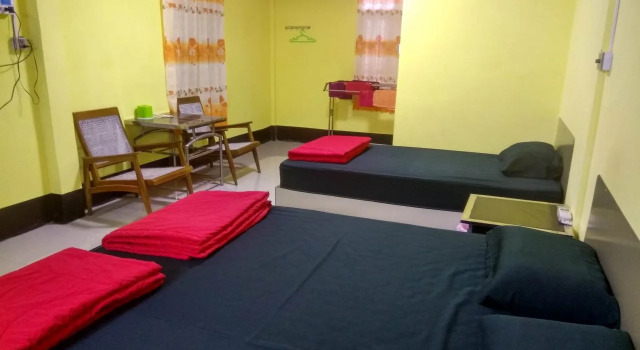 Golden Guest Inn, Book Guesthouse Taungoo Pegu region