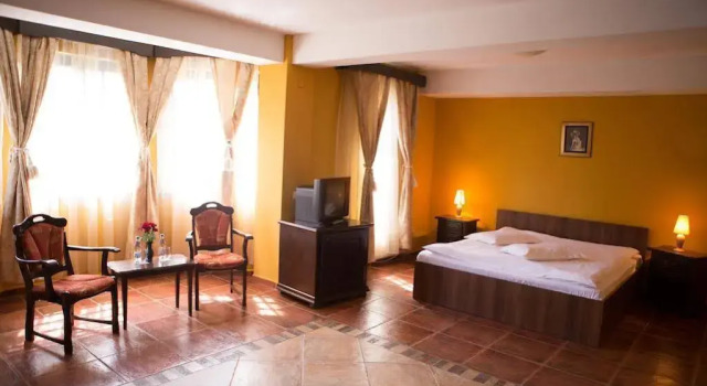 Lavric Bistro Pension