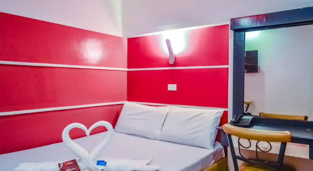Номер Deluxe Hotel 99 Cubao