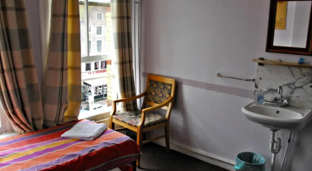 Трёхместный номер Standard Hotel Tamara