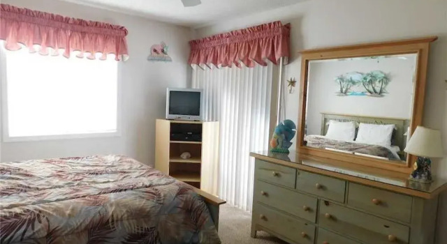 Tilghman Shores D9 2 Br condo by RedAwning