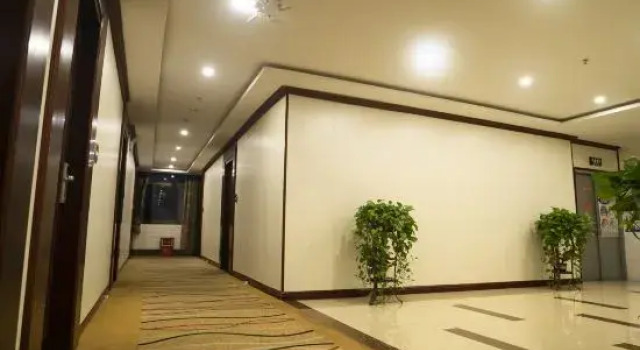 Zhongshan Guanlong Hotel, Prenota Hotel Sanxiang Zhongshan