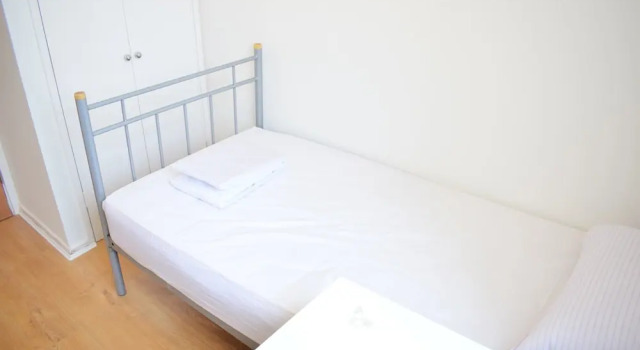 3 Bedroom Shadwell Flat, Varaa Huoneisto Asunnot kohteessa Merseyside, Huoneisto