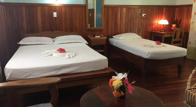 Люкс Цокольный этаж Rekona Lodge