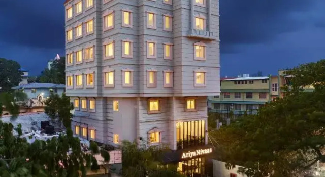 Ariya Nivaas A Vegetarian Hotel, Забронировать Отель Тируванантапурам штат Керала