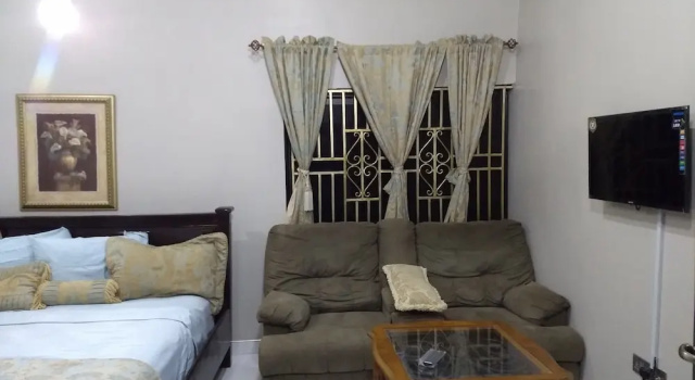Люкс Deluxe The Winford Boutique Hotel Achimota