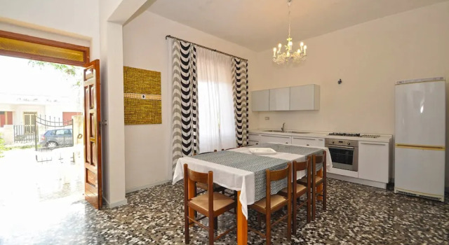 Villa Iris