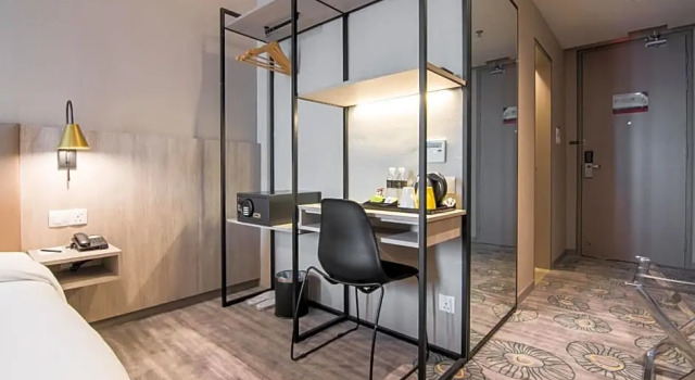 Номер Premier AC Hotel by Marriott Puchong