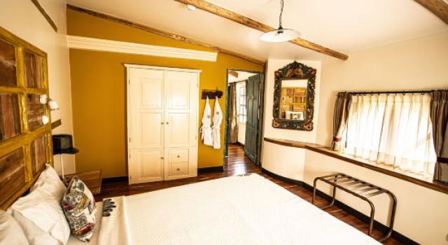 Люкс с 2 комнатами с видом на горы Old Town Quito Suites, Heritage Hotel, Historic center