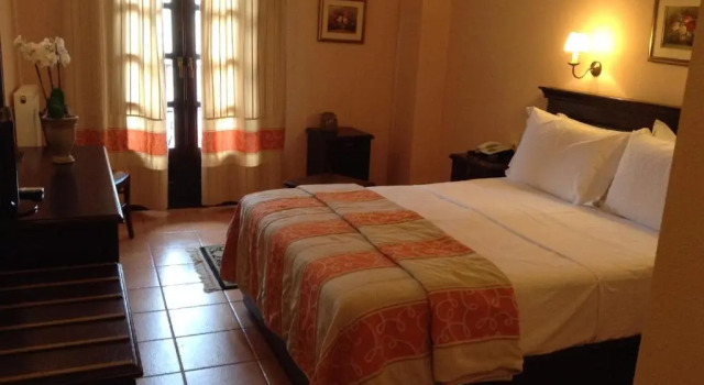Двухместный номер Standard Hotel Doupiani House