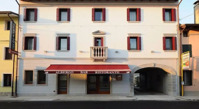 Albergo Leon Bianco, Book Hotel Gonars Friuli Venezia Giulia