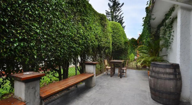 Black Sheep Hostel - Adults Only