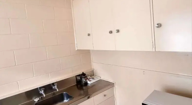 Люкс Standard c 1 комнатой с балконом Cedar Lodge Motel Hamilton