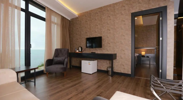 Pentahor Hotel