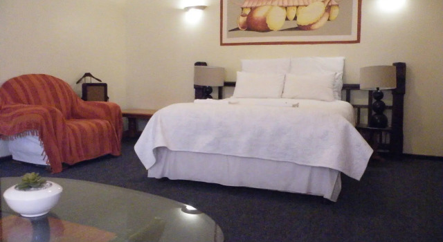 Jordani B&B, Book Bed and Breakfast Windhoek Khomas, nær Windhoek Independence Stadium