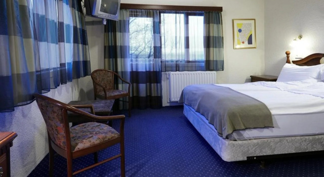Fosshotel Hekla, Book Hotel Hotels in Olafsvellir with Parking, Parking