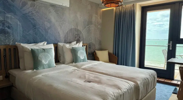Номер Standard Beachfront Boutiquehotel