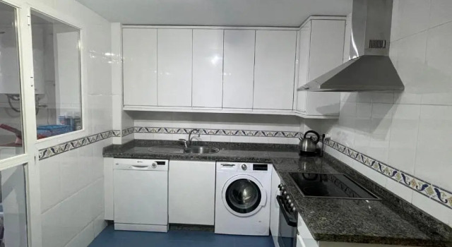 Апартаменты Luxury, spacious 2 bed apartment