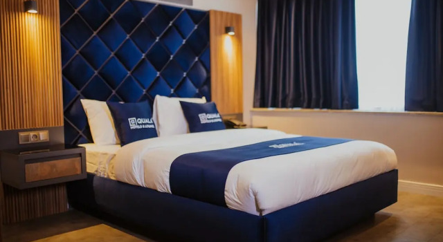 Номер Standard с видом на город QUALA Hotels