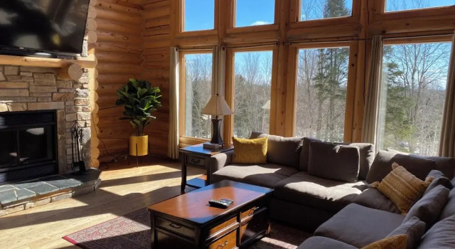 Шале Fiddler Lake Resort