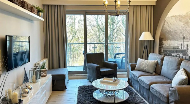 Apartment mit Balkon Wechta with Sea View & Free Sauna
