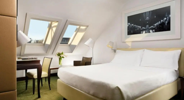 Двухместный номер Deluxe UNA Hotels Cusani Milano
